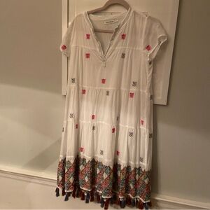 Roller Rabbit White Embroidered Dress with Tassels Small Flowy Detailed